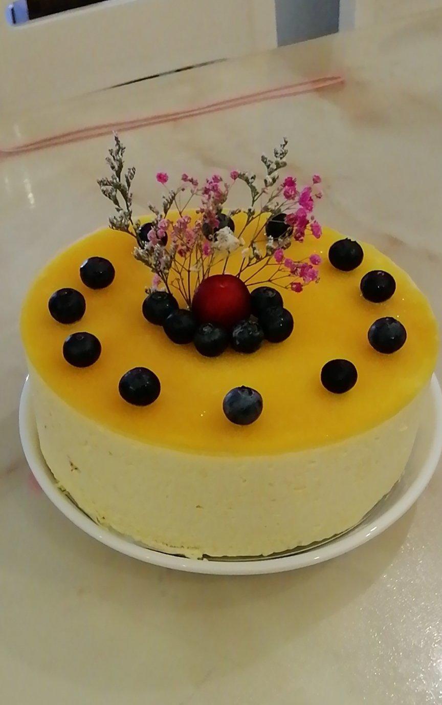 maplezhyf做的芒果慕斯蛋糕8寸