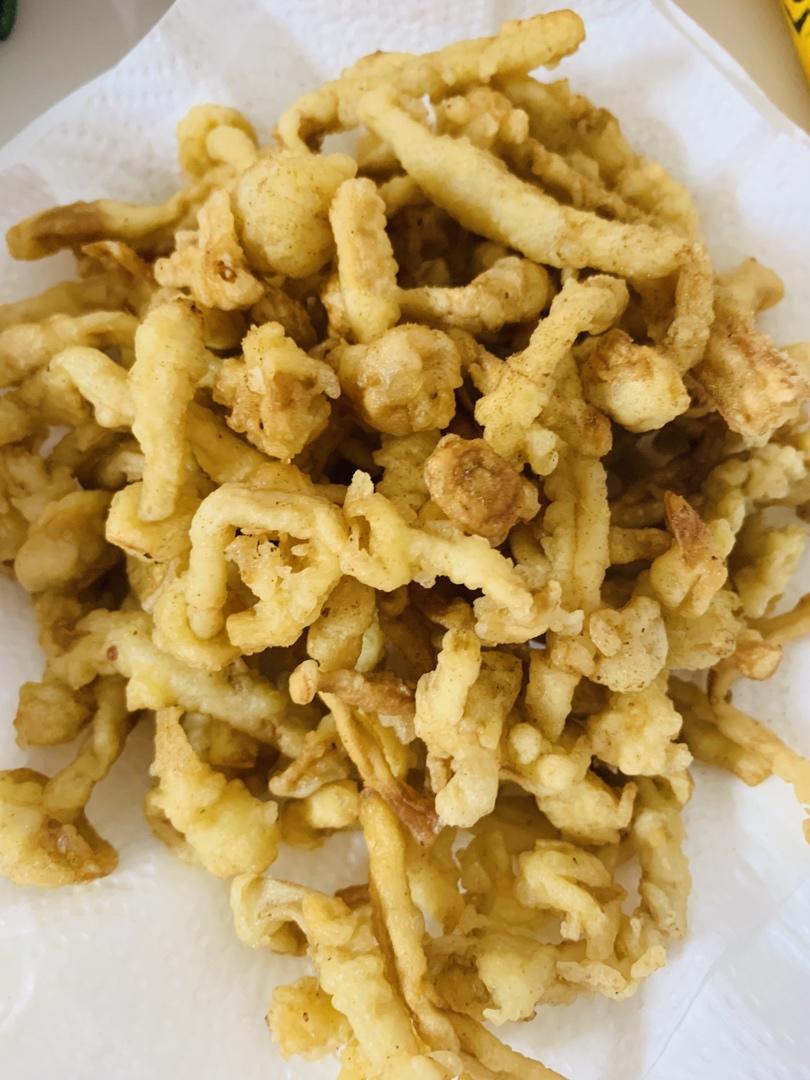 sunday丁做的能吃出肉感的酥炸海鲜菇能吃出肉感的