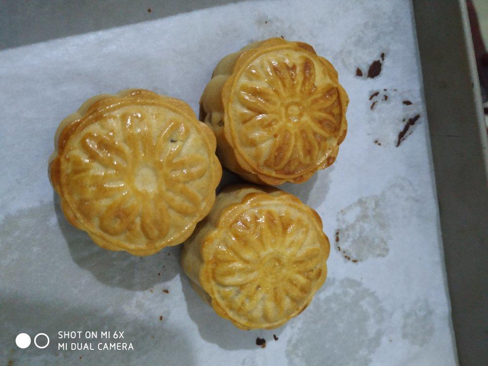 广式月饼——咸蛋黄豆沙月饼（新手版）