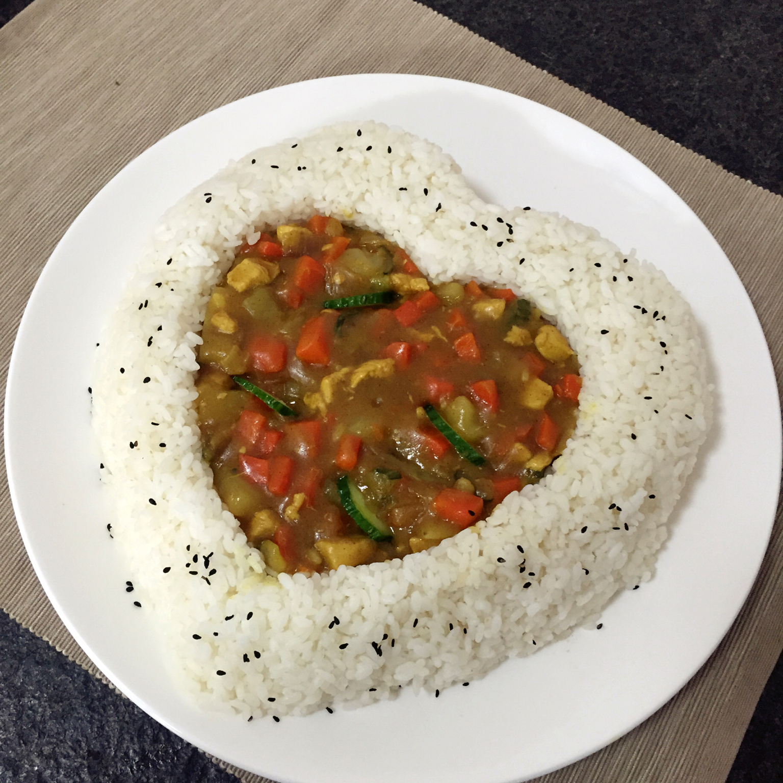 手机用户3771_bkso做的情人节爱心型咖喱饭