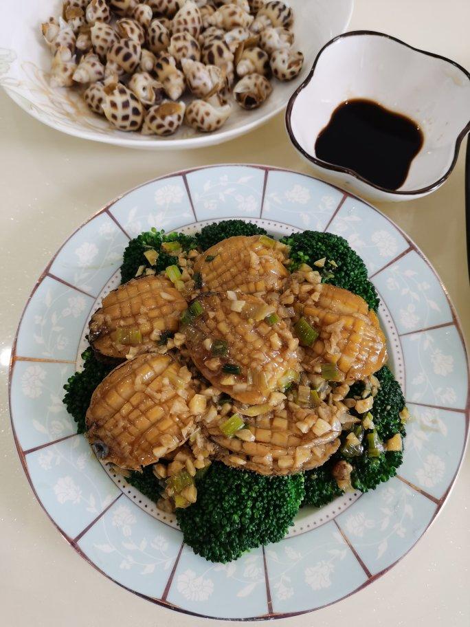 第一次的烧汁鲍鱼