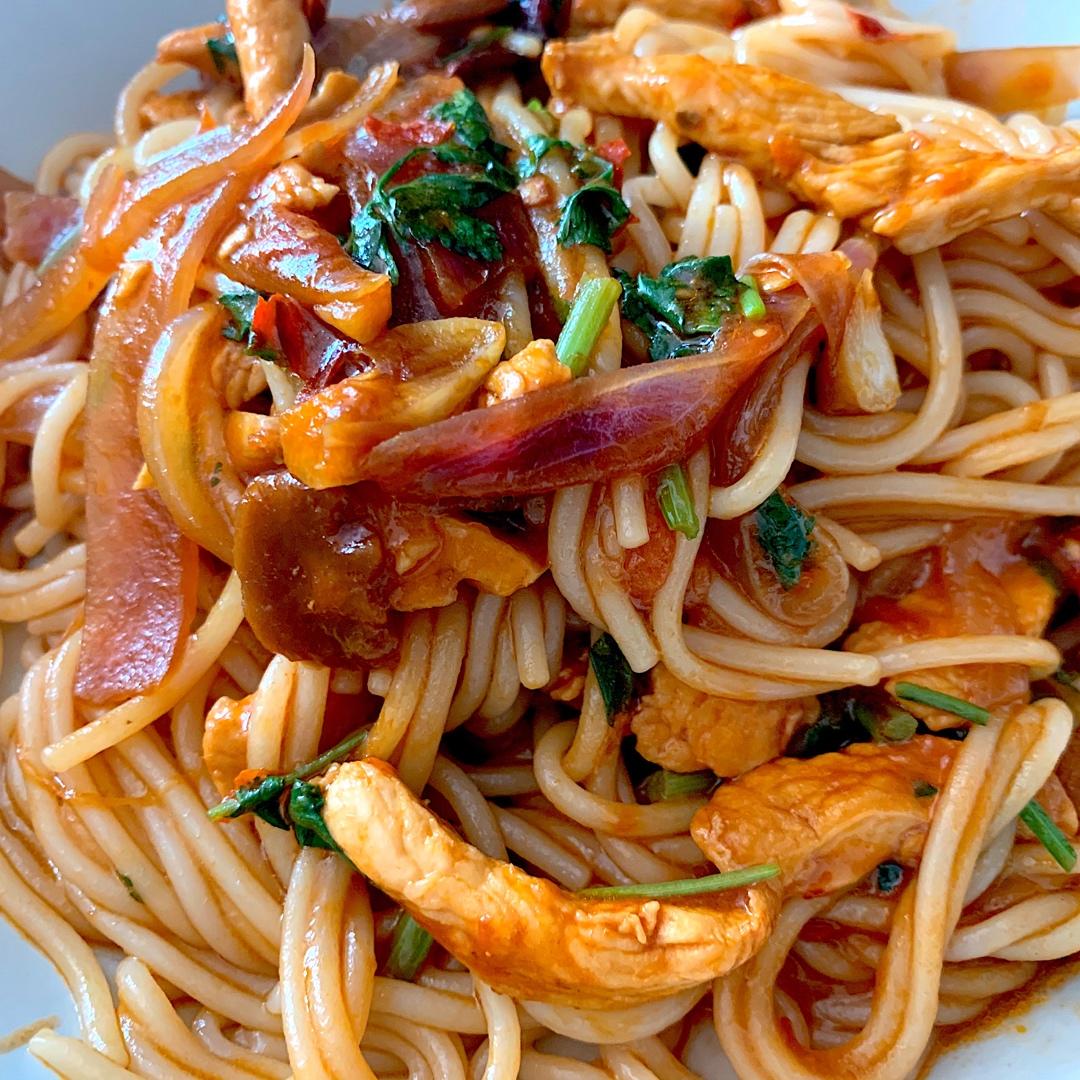 歹歹的新疆炒米粉