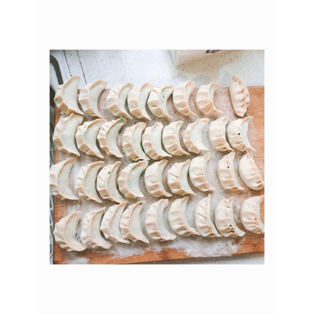 香菜猪肉饺子