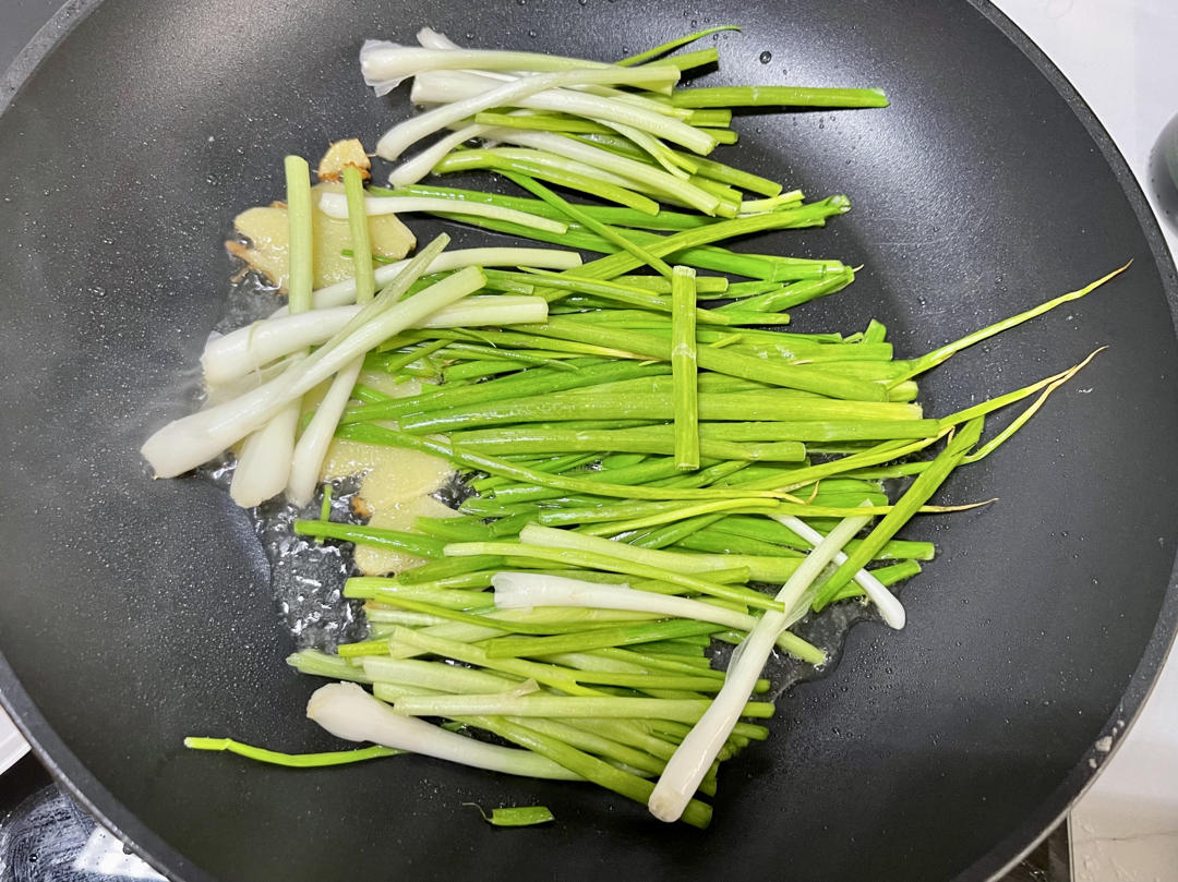 超嫩超香的葱烤大排