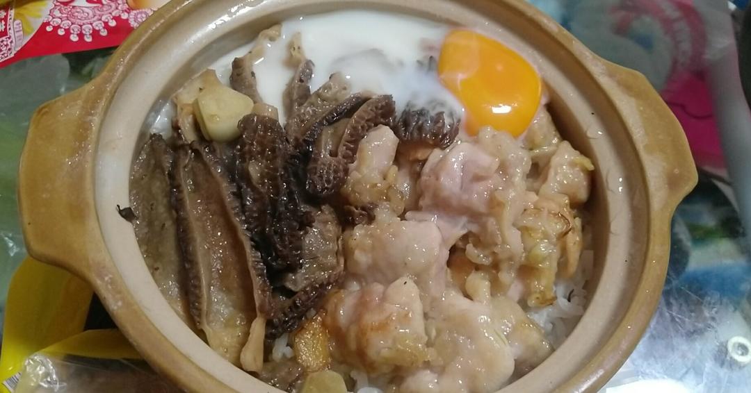 羊肚菌焖饭【曼食慢语】