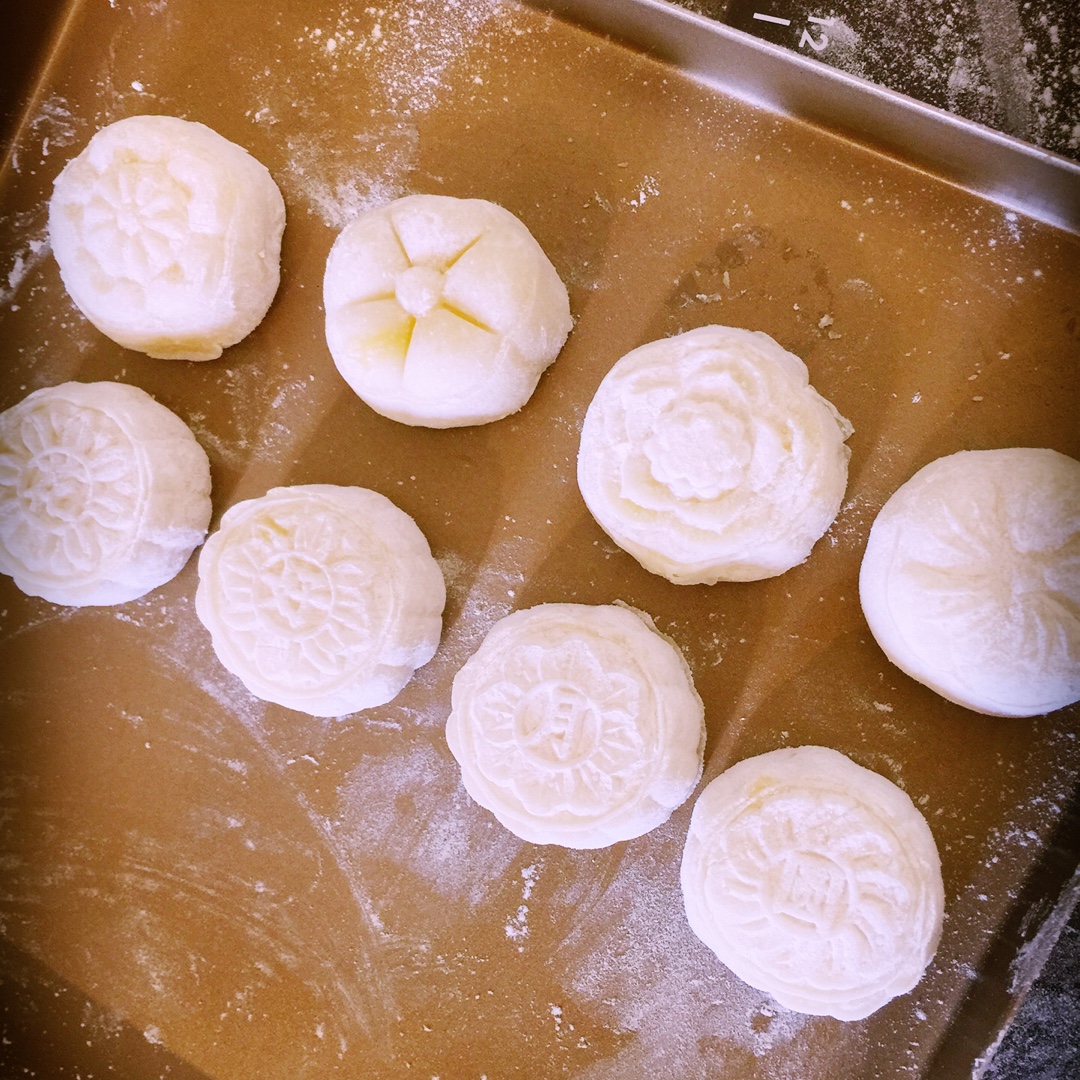 《Tinrry下午茶》冰皮月饼（奶黄馅）