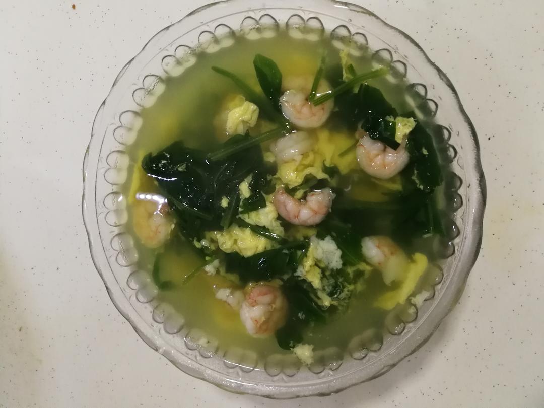 鸡蛋虾仁菠菜汤