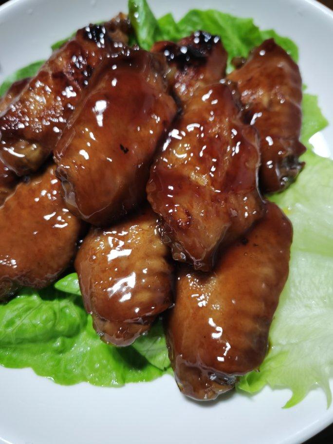厨师长教你：“可乐鸡翅”的家常做法，味道鲜嫩可口，先收藏起来