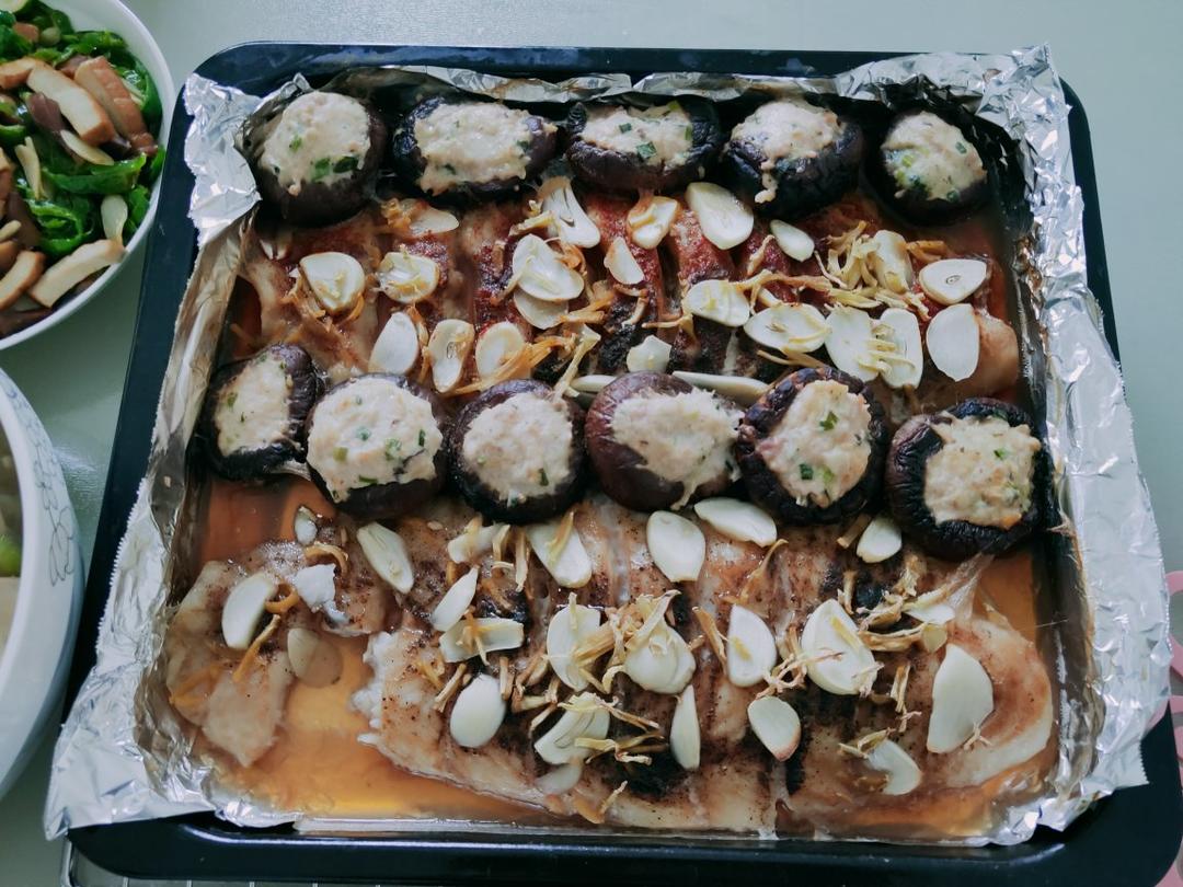 美味多汁的蒜蓉烤香菇|好吃不长肉