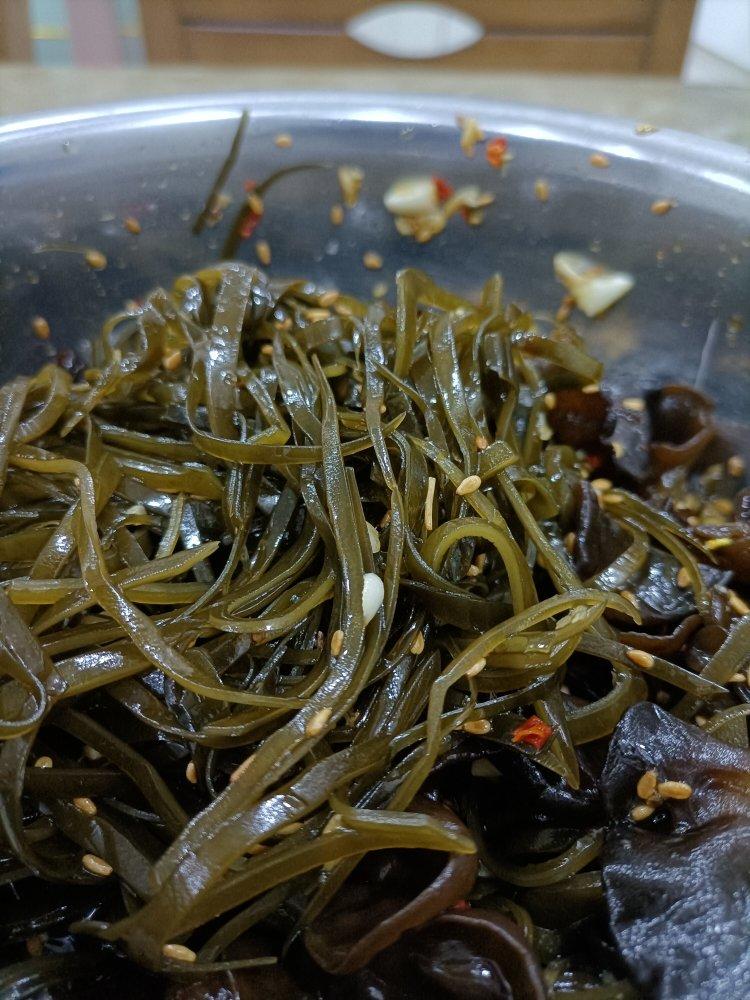 凉拌酸辣海带丝