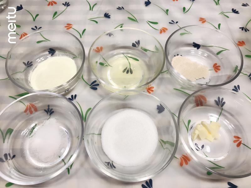 纯奶手撕吐司的做法 步骤1