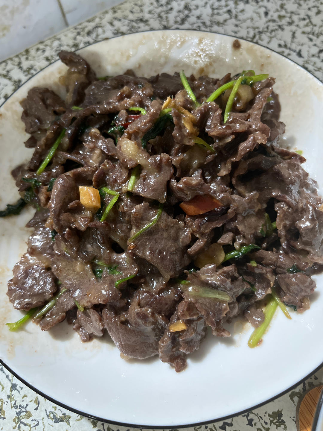 小炒黄牛肉，肉嫩味香！太好吃了简直是米饭杀手！