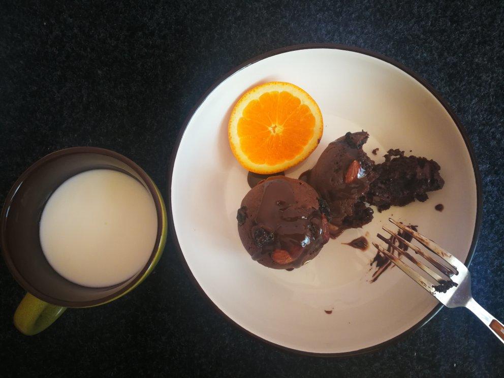 布朗尼杯子蛋糕