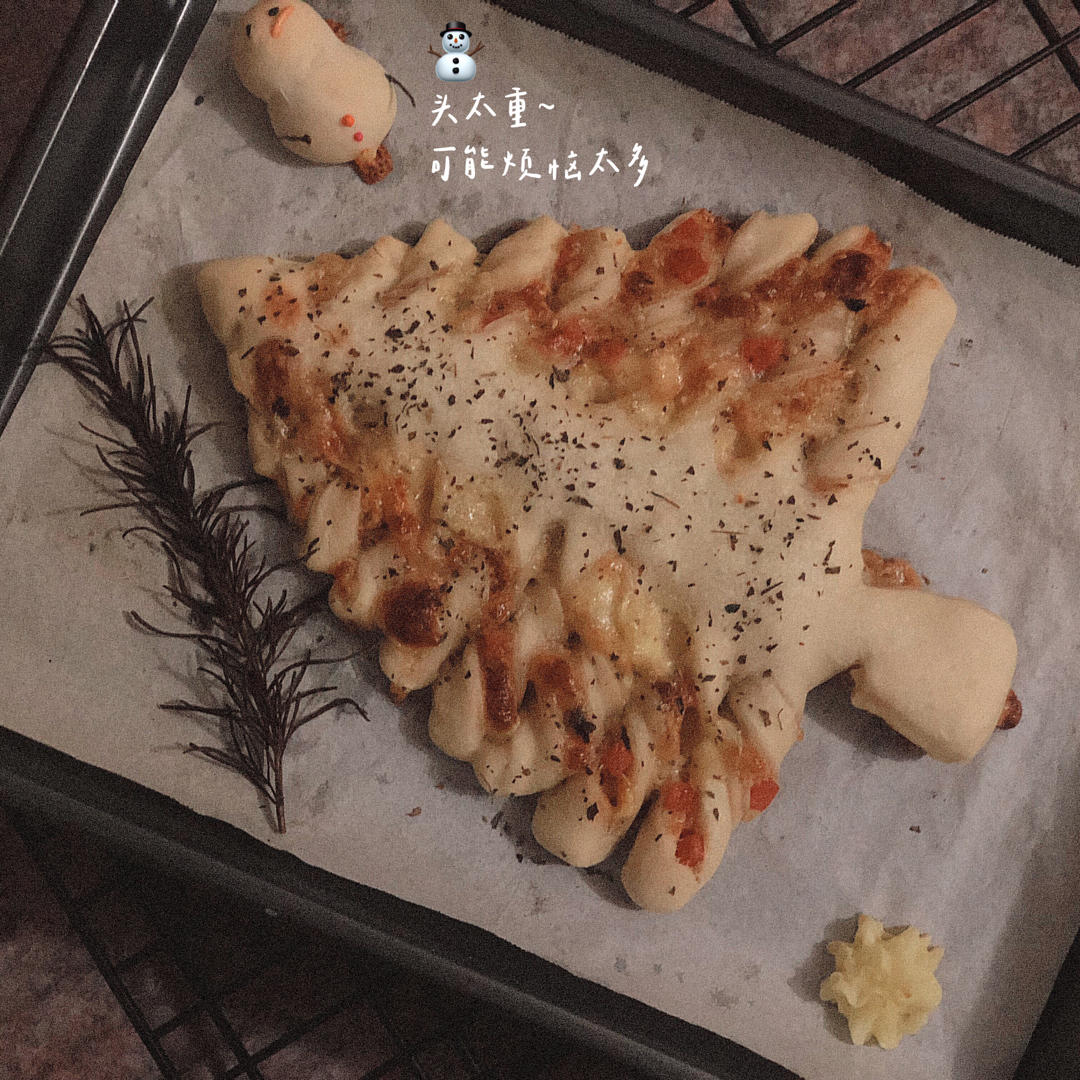 圣诞玩过界 披萨也走圣诞风