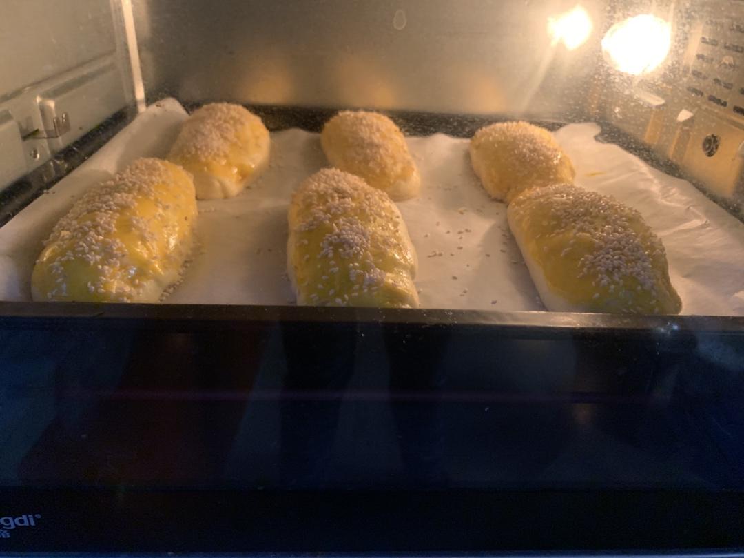 超好吃的肉松面包