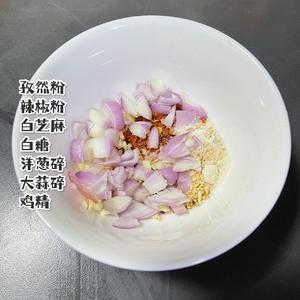 砂锅金针菇豆腐煲｜汤汁都不剩的好吃的做法 步骤2