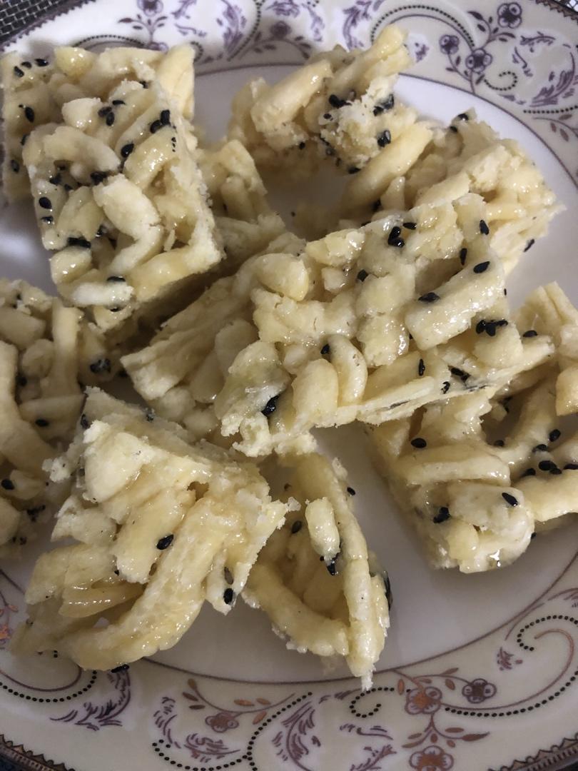 黑芝麻沙琪玛