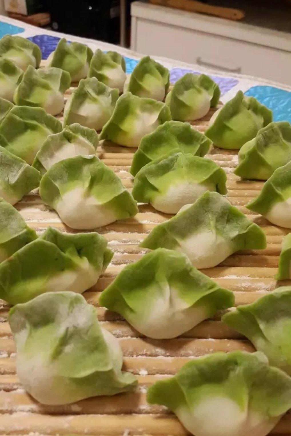 翡翠白菜饺