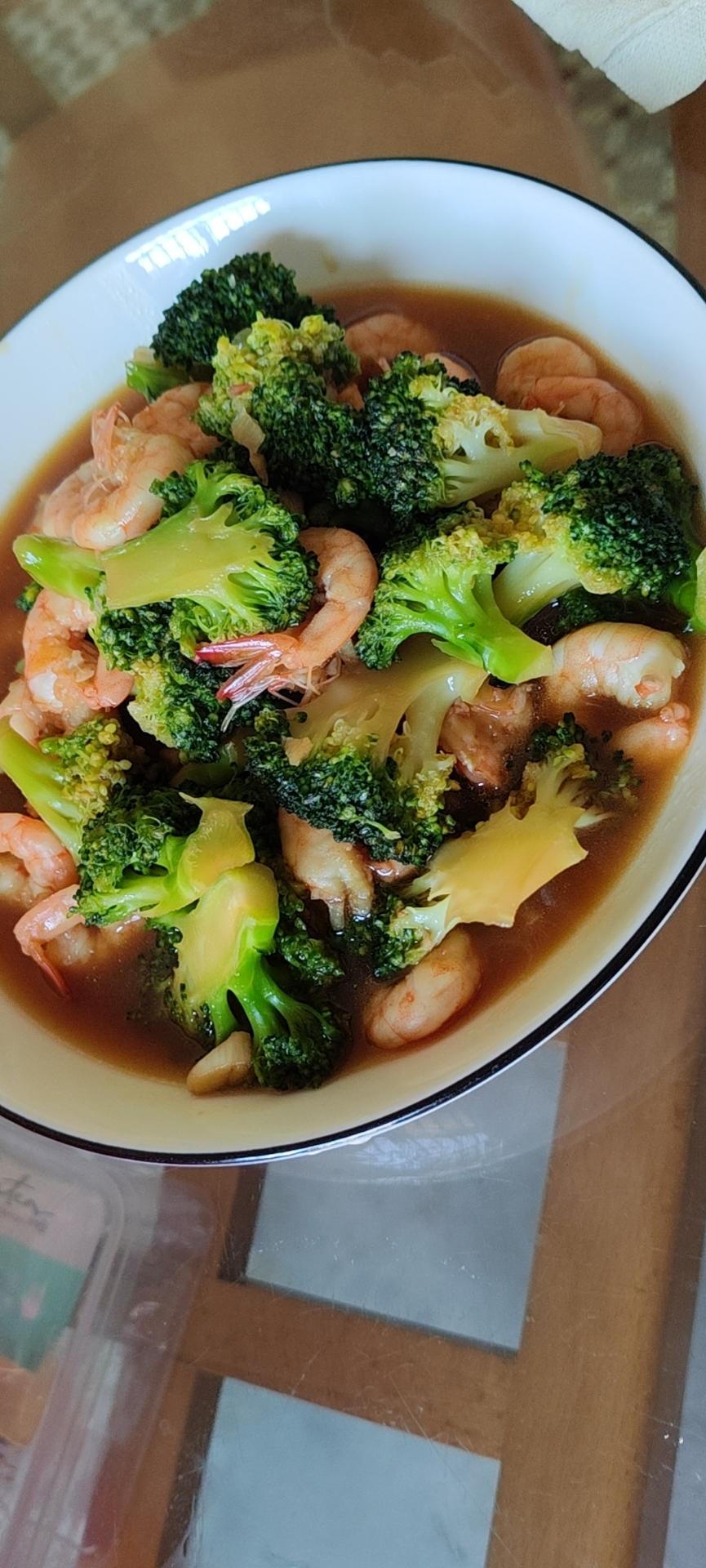 减肥去脂的西兰花炒虾仁