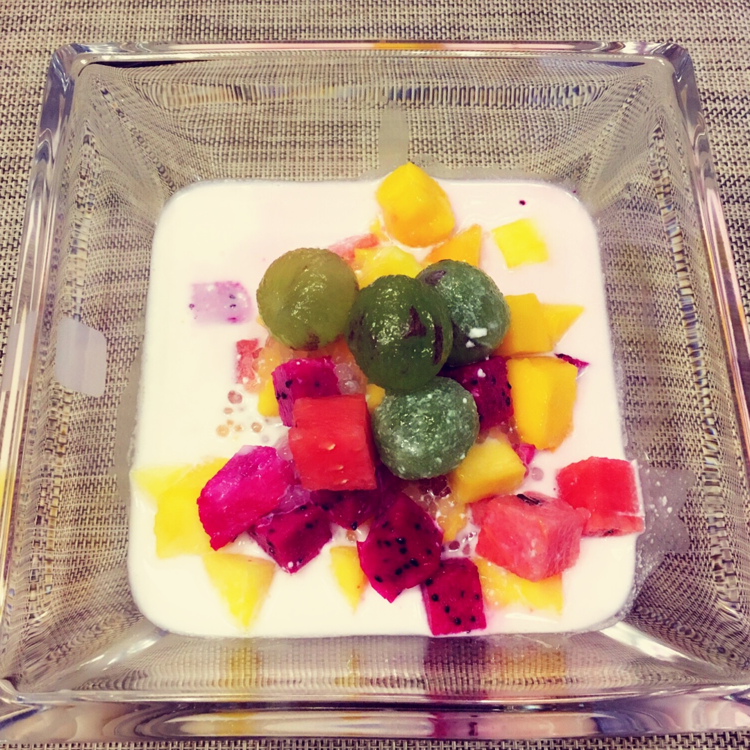 水果椰浆西米捞