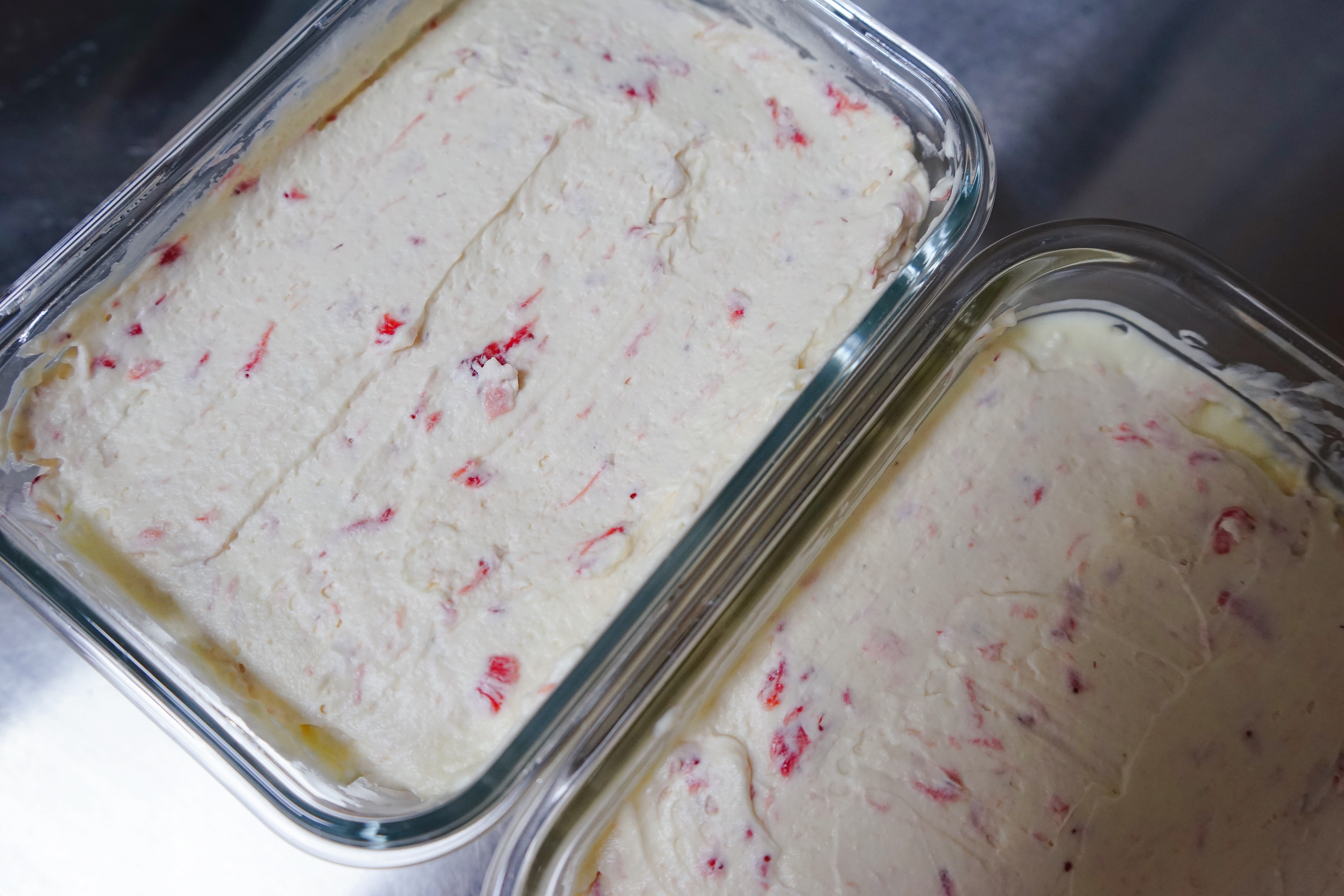 超快手的草莓冰淇淋 无生蛋黄 无冰渣 消耗淡奶油的做法