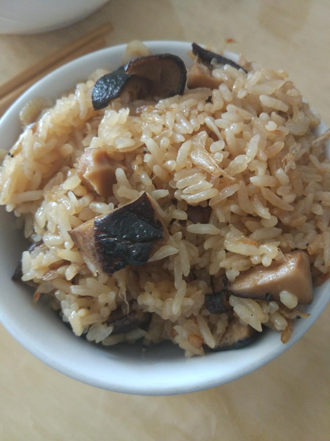 香菇油饭