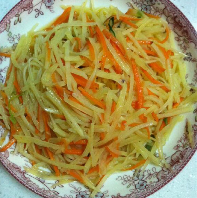 胡萝卜土豆丝