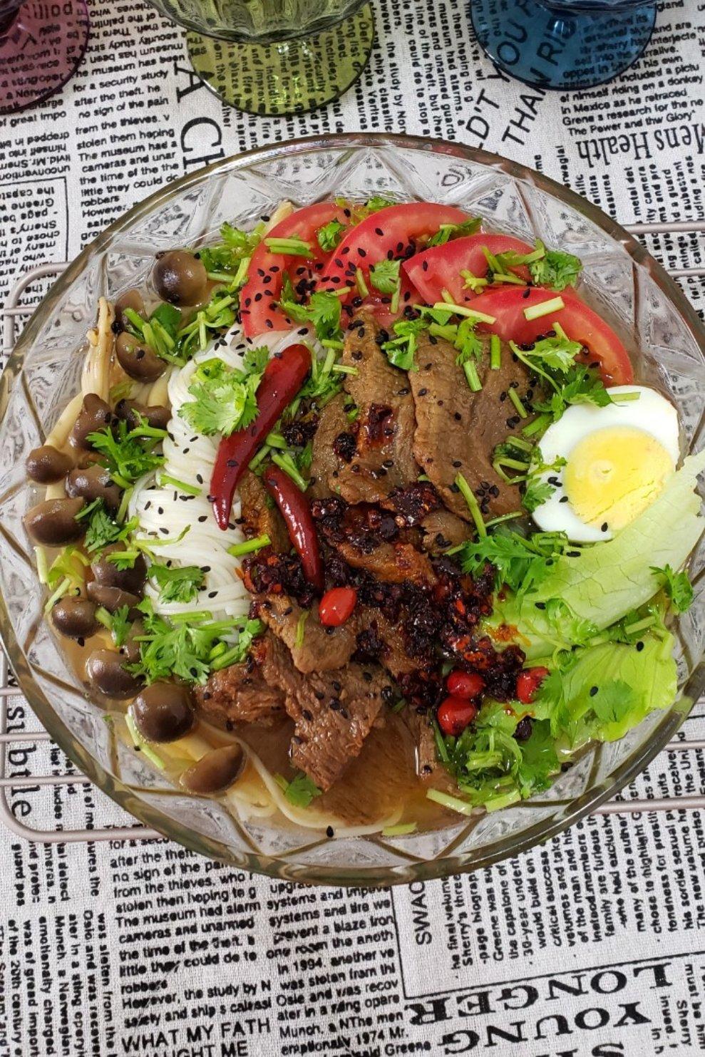 炸酱面（香菇鸡蛋酱）