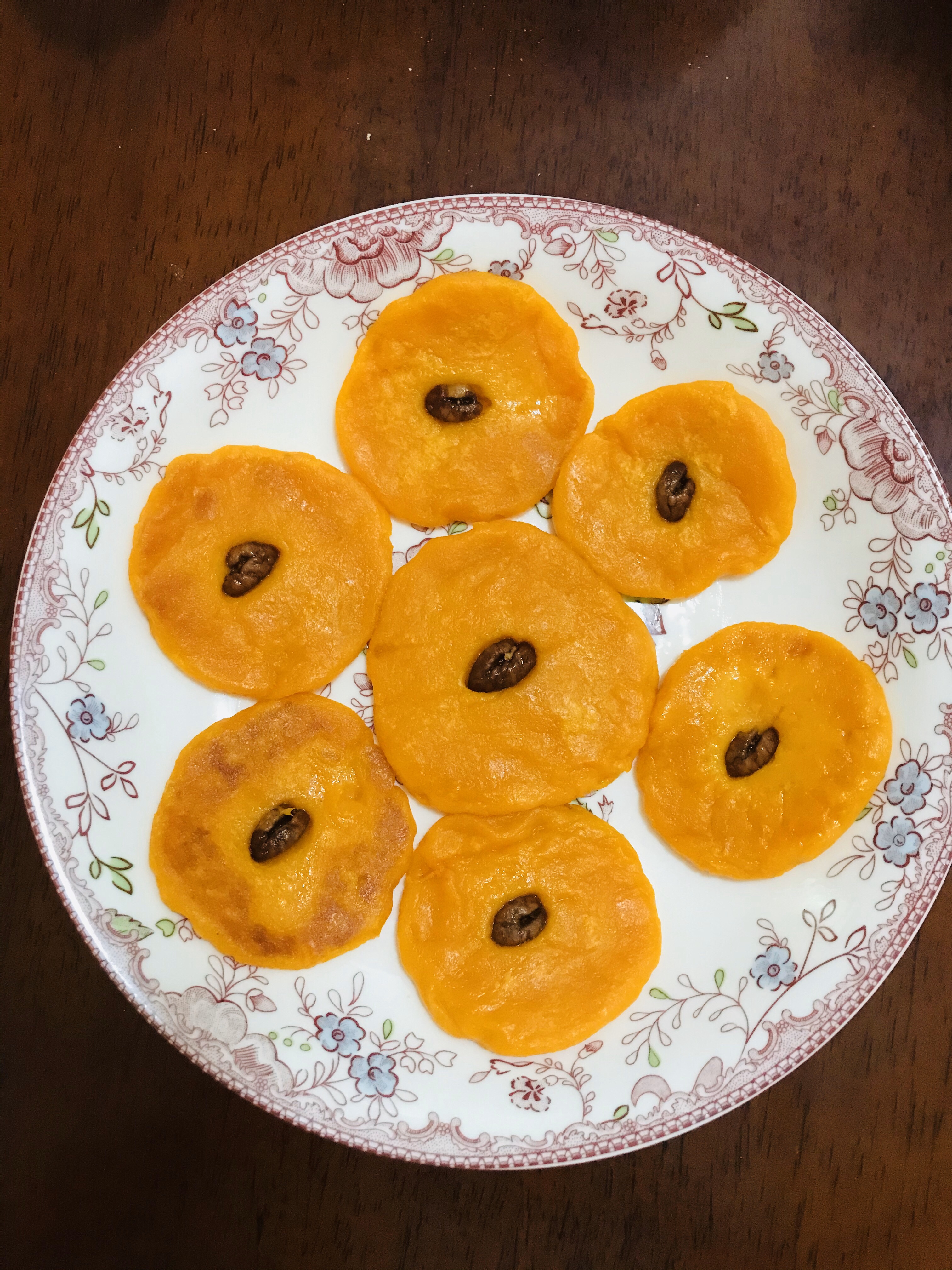 奶香红薯核桃糯米饼（宝宝超爱吃）的做法