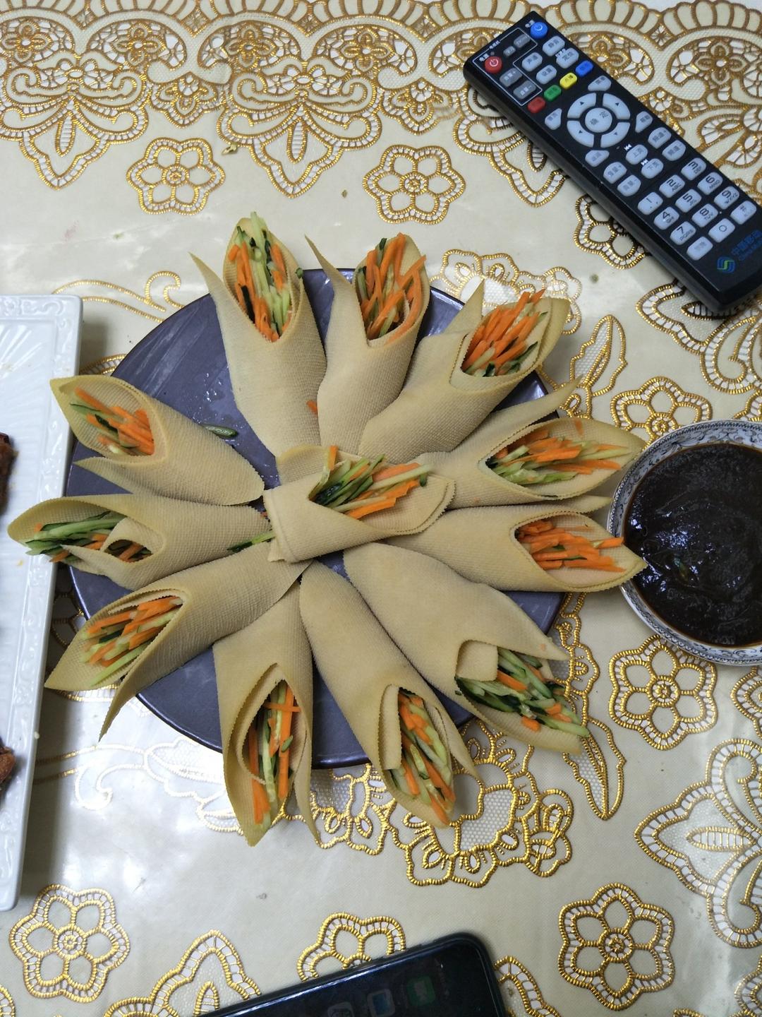 三色豆皮卷