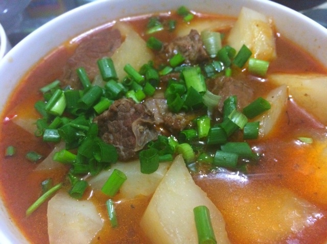 萝卜炖牛肉