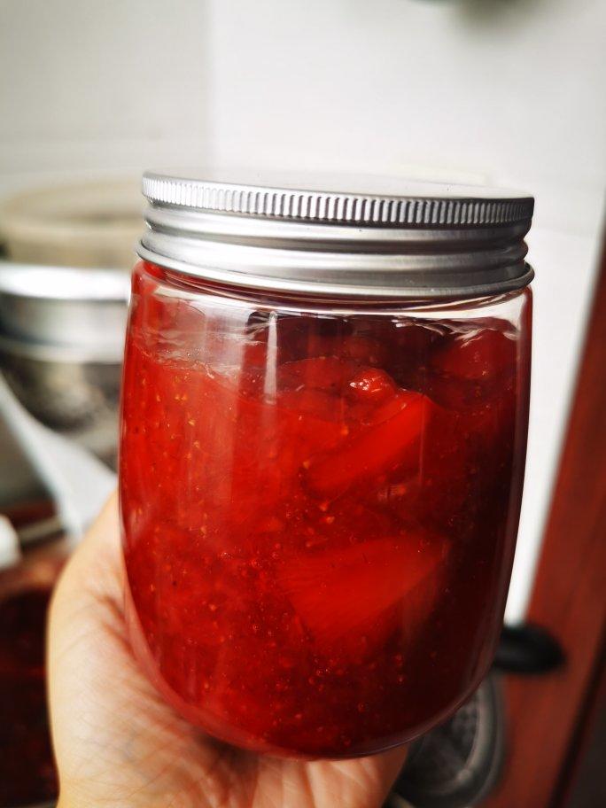 自制草莓酱（孩子爱吃的不得了）