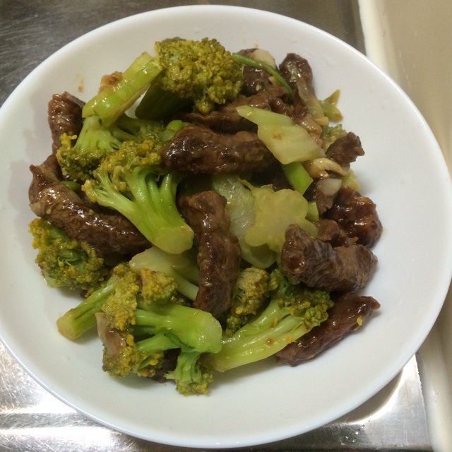 黑椒西兰花牛柳