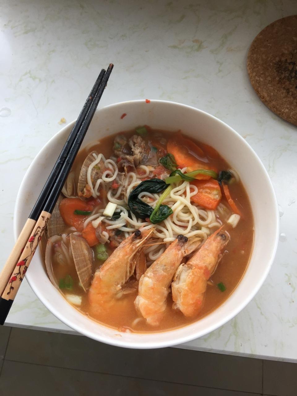 鲜虾肥羊时蔬面