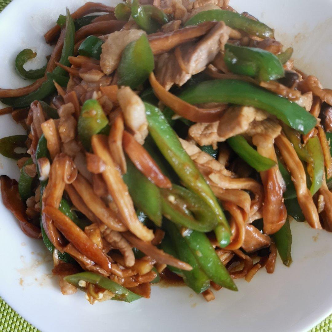 手撕杏鲍菇炒肉