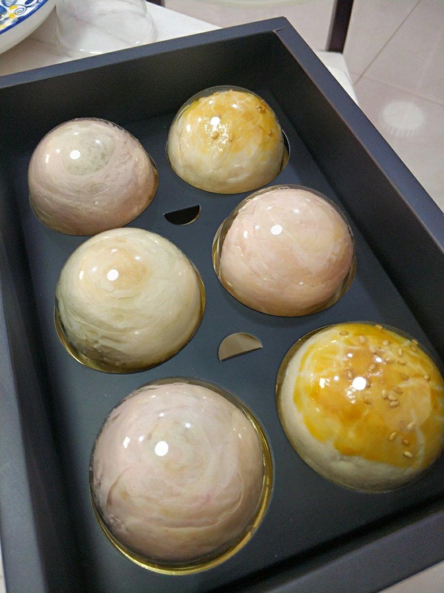 蛋黄酥