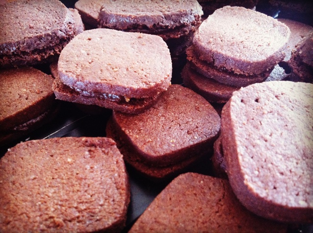 巧克力夹心饼干