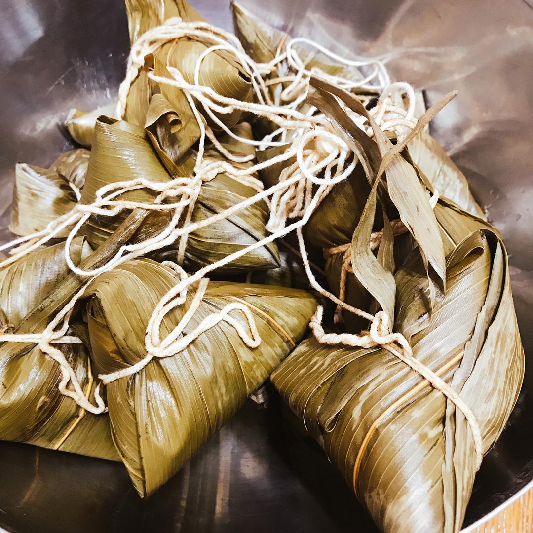 香菇肉粽的做法