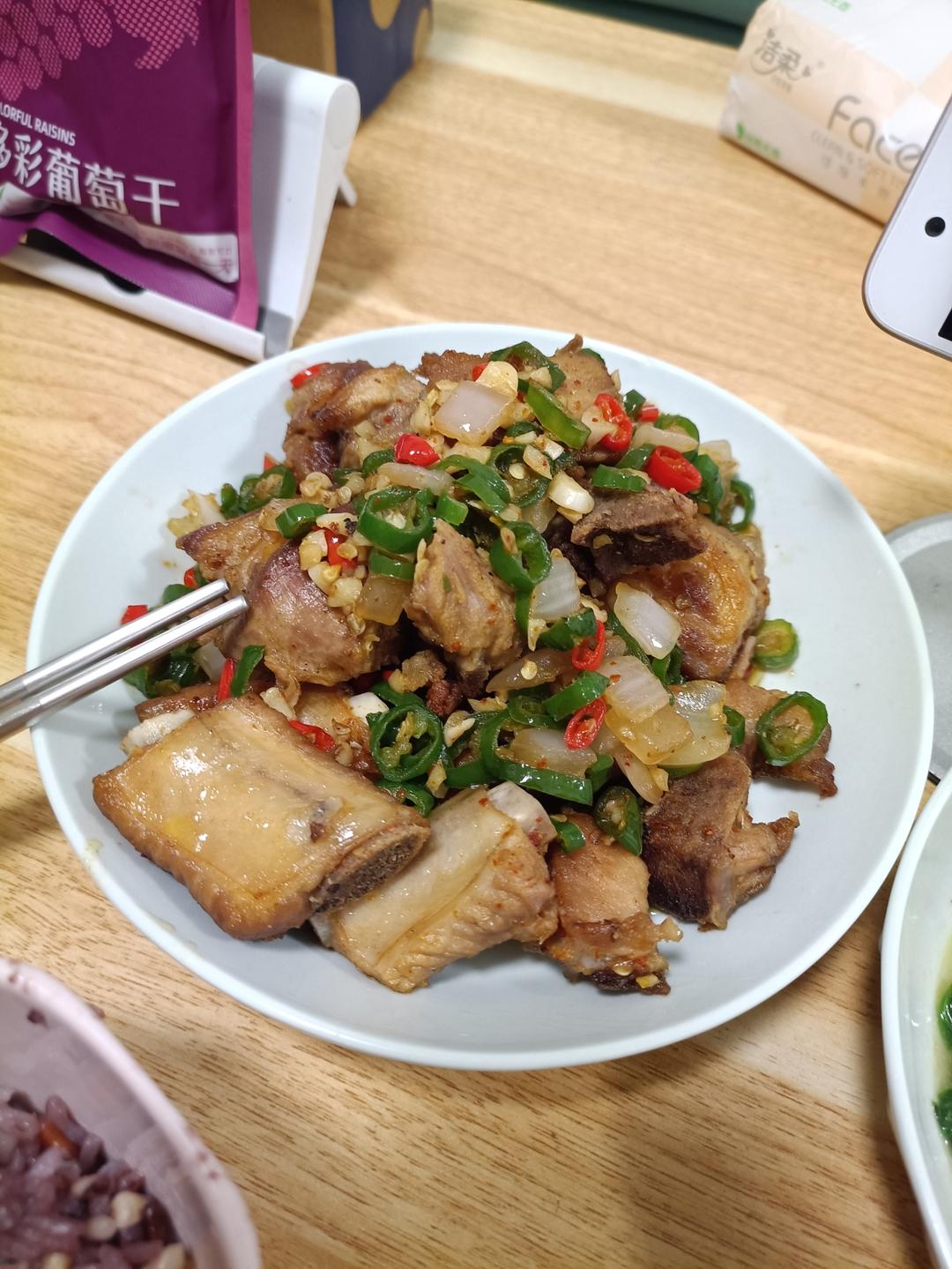 蒜香排骨