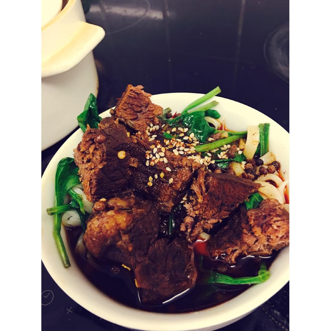 家常红烧牛肉