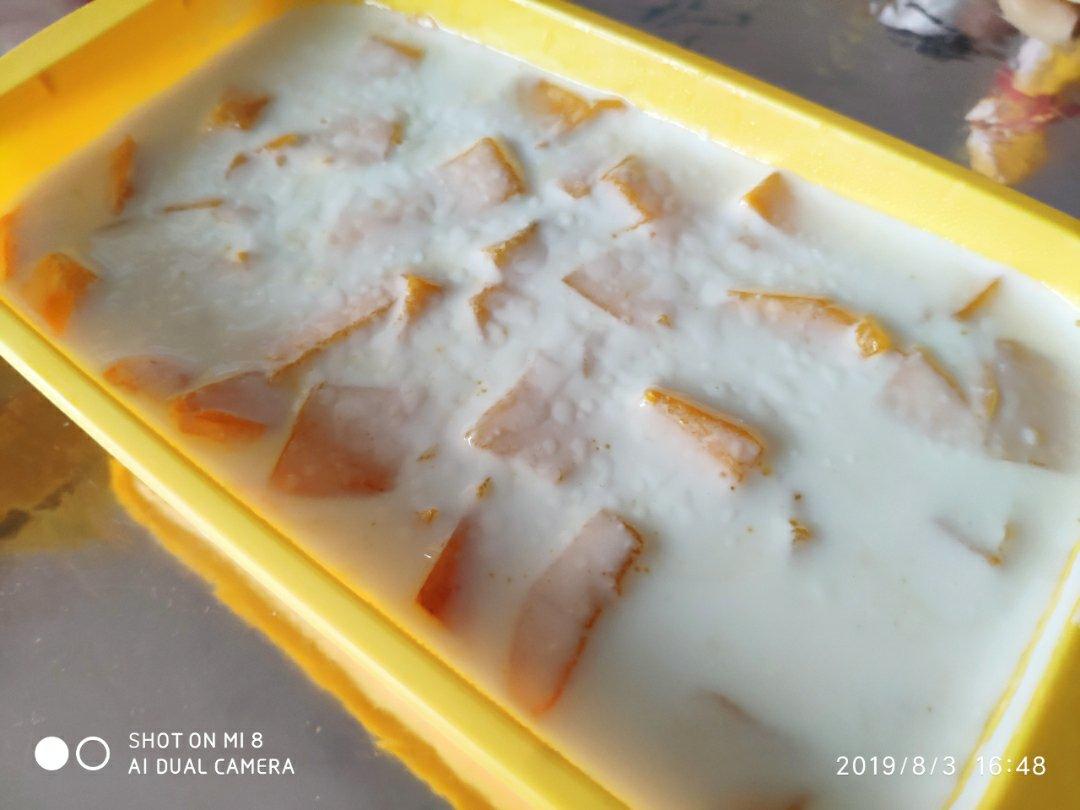 草莓芒果椰奶冻