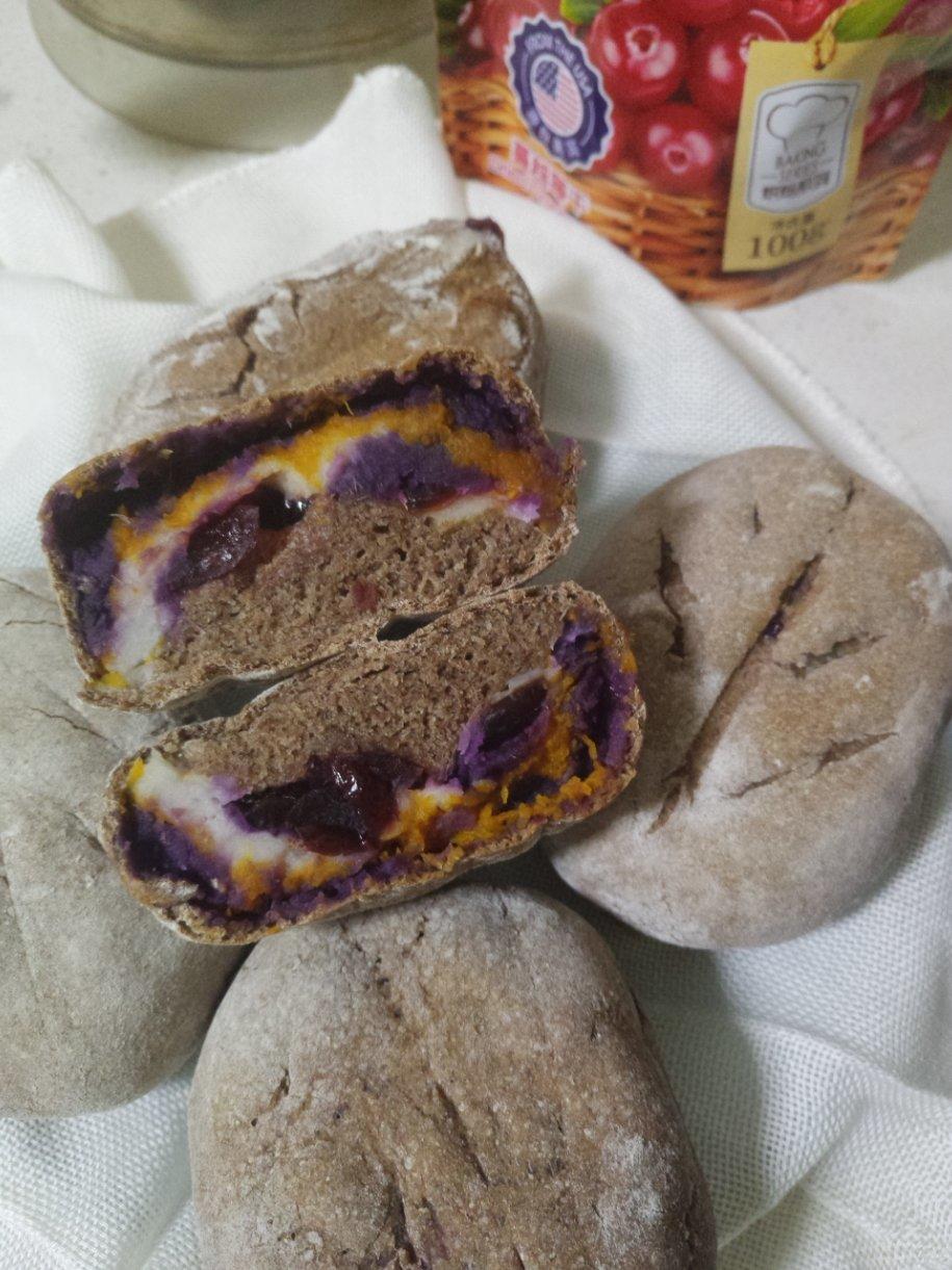 低脂竹炭粗粮欧包