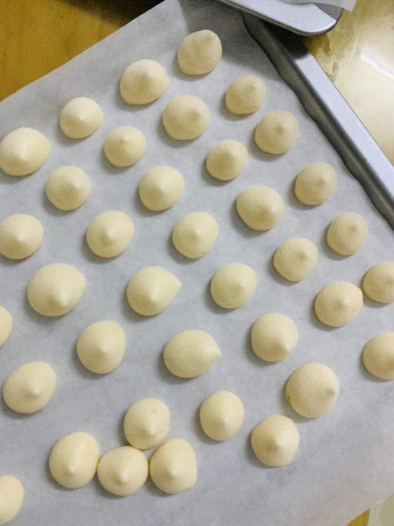 #小熊电烤箱食谱#：蛋白溶豆