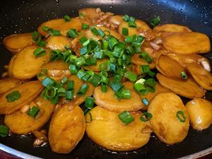 红烧土豆片的做法 步骤12