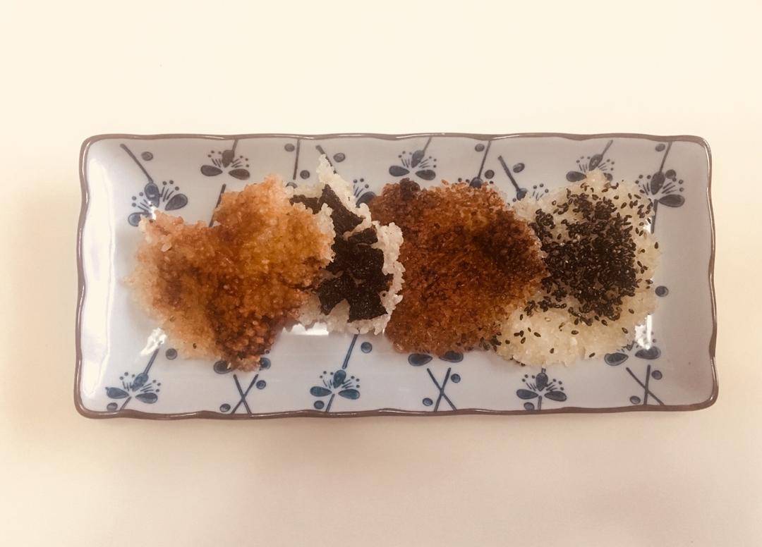 用剩饭做各种口味的仙贝