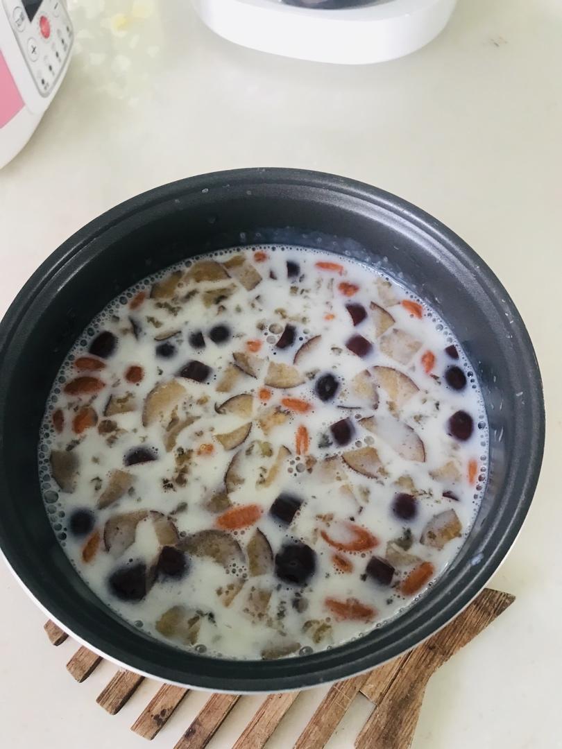 🌟桃胶牛奶🌟