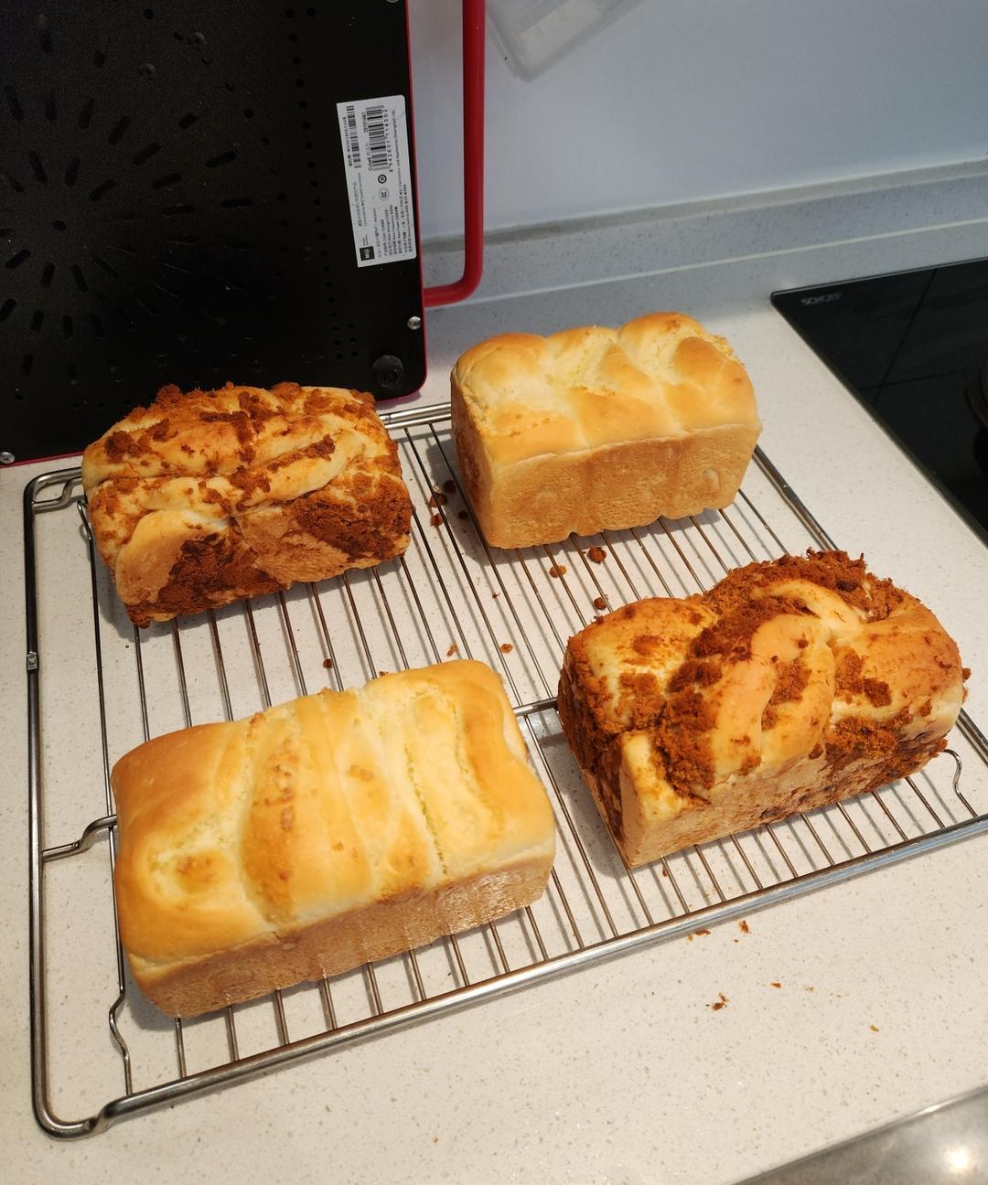 70%冷藏中种海苔肉松小吐司