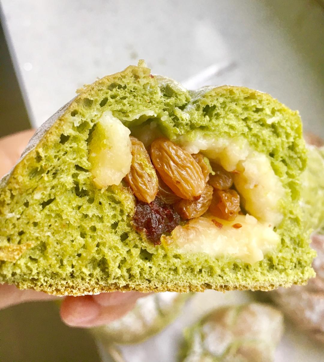 比原麦山丘还好吃的【抹茶麻薯古早味面包】肉松红豆沙