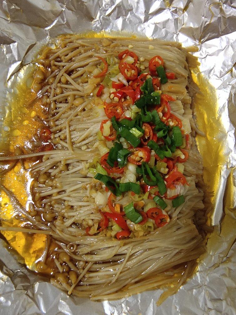 娟做的锡纸金针菇家庭版