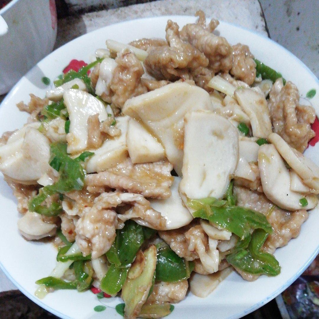 杏鲍菇炒肉片